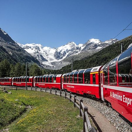 Casa Lalla Affittasi Nel Centro Di Poschiavo Bagian luar foto
