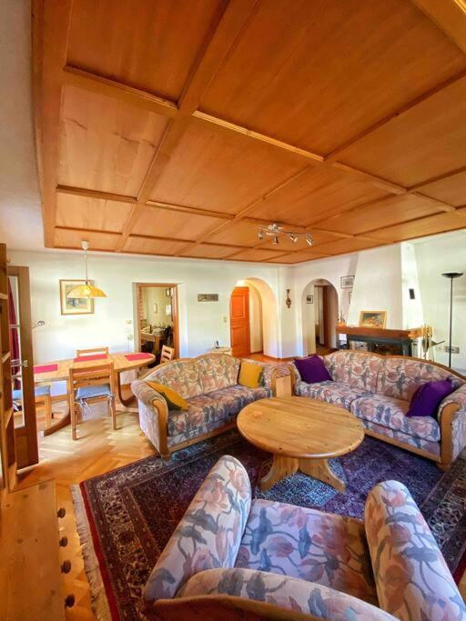Casa Lalla Affittasi Nel Centro Di Poschiavo Bagian luar foto