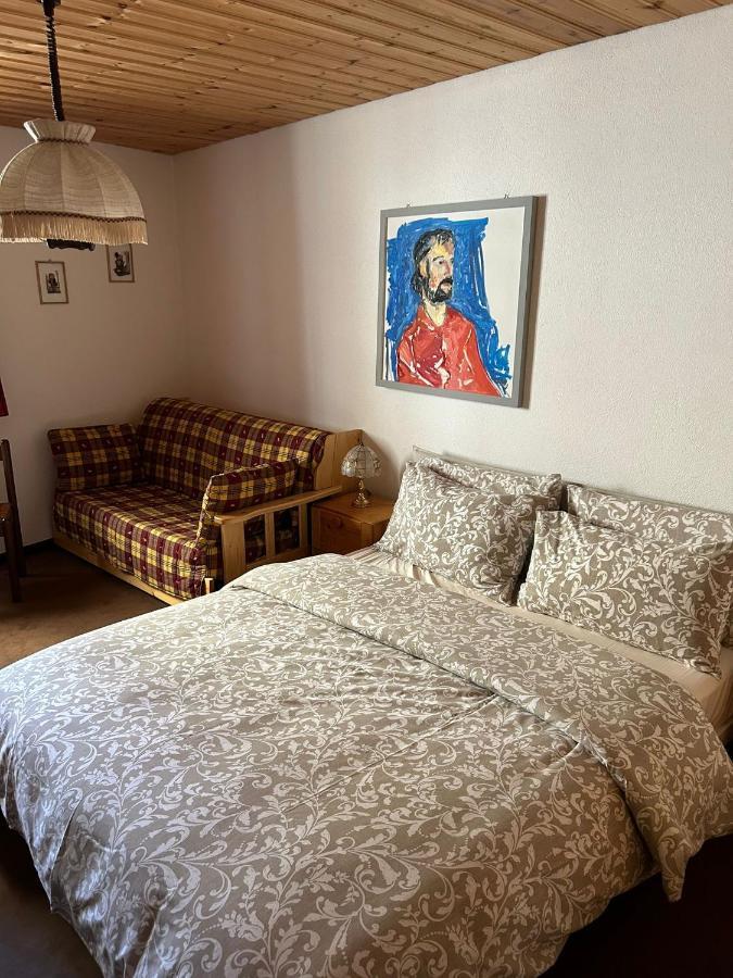 Casa Lalla Affittasi Nel Centro Di Poschiavo Bagian luar foto